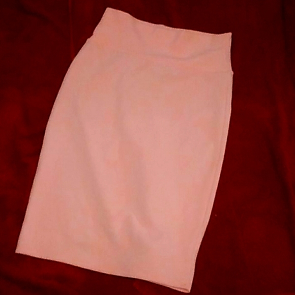 LuLaRoe Dresses & Skirts - 🟢/$3   lularoe skirt